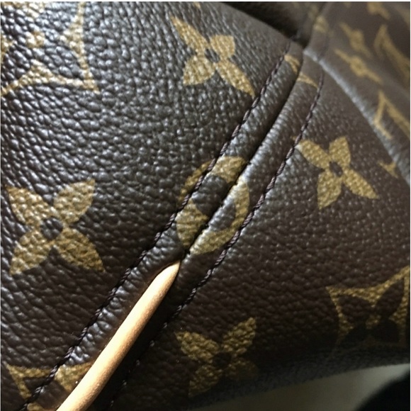 LIKE NEW!! Louis Vuitton Sully Monogram MM - Picture 10 of 16